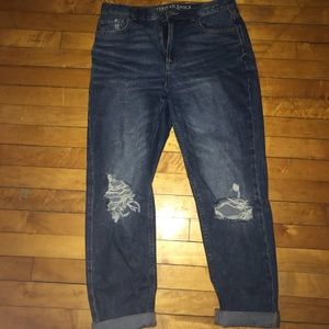 American Eagle ‘Mom’ Jeans